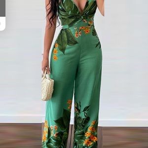 Wide leg jumpsuit
